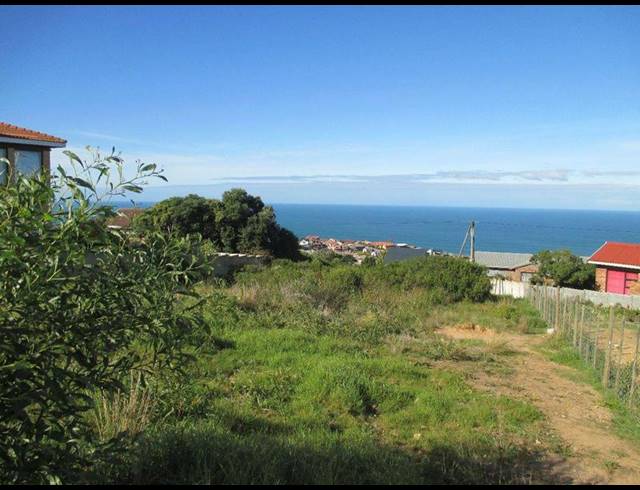 LAND FOR SALE IN DANA BAY